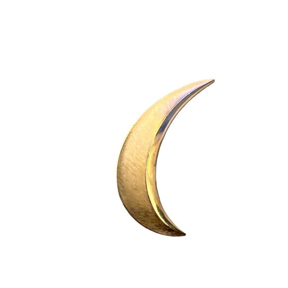 Crown Trifari Vintage Rare Brooch Brushed Goldtone Moon Leaf Elegant - Picture 1 of 7